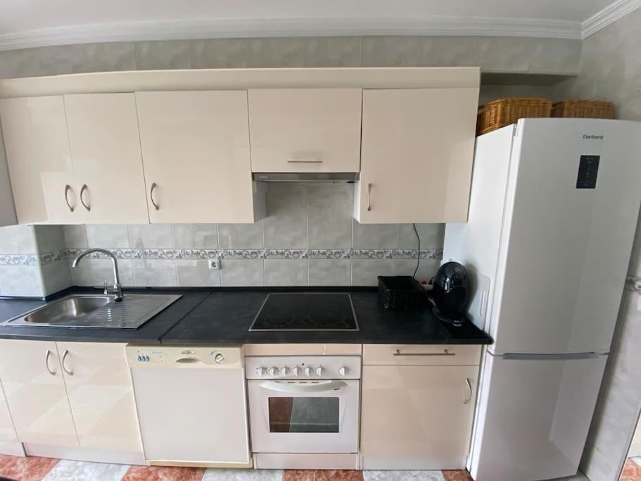 Apartamento Silda Torre Del Mar Ngoại thất bức ảnh