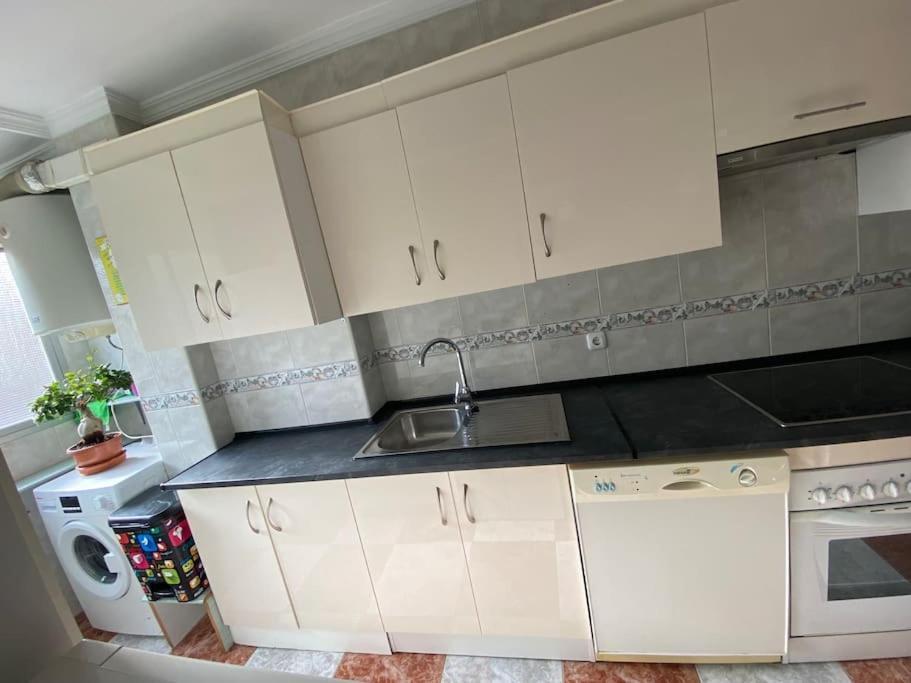 Apartamento Silda Torre Del Mar Ngoại thất bức ảnh
