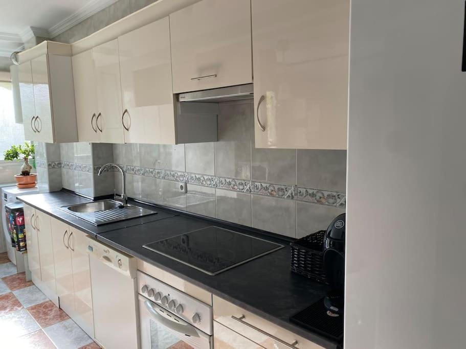 Apartamento Silda Torre Del Mar Ngoại thất bức ảnh